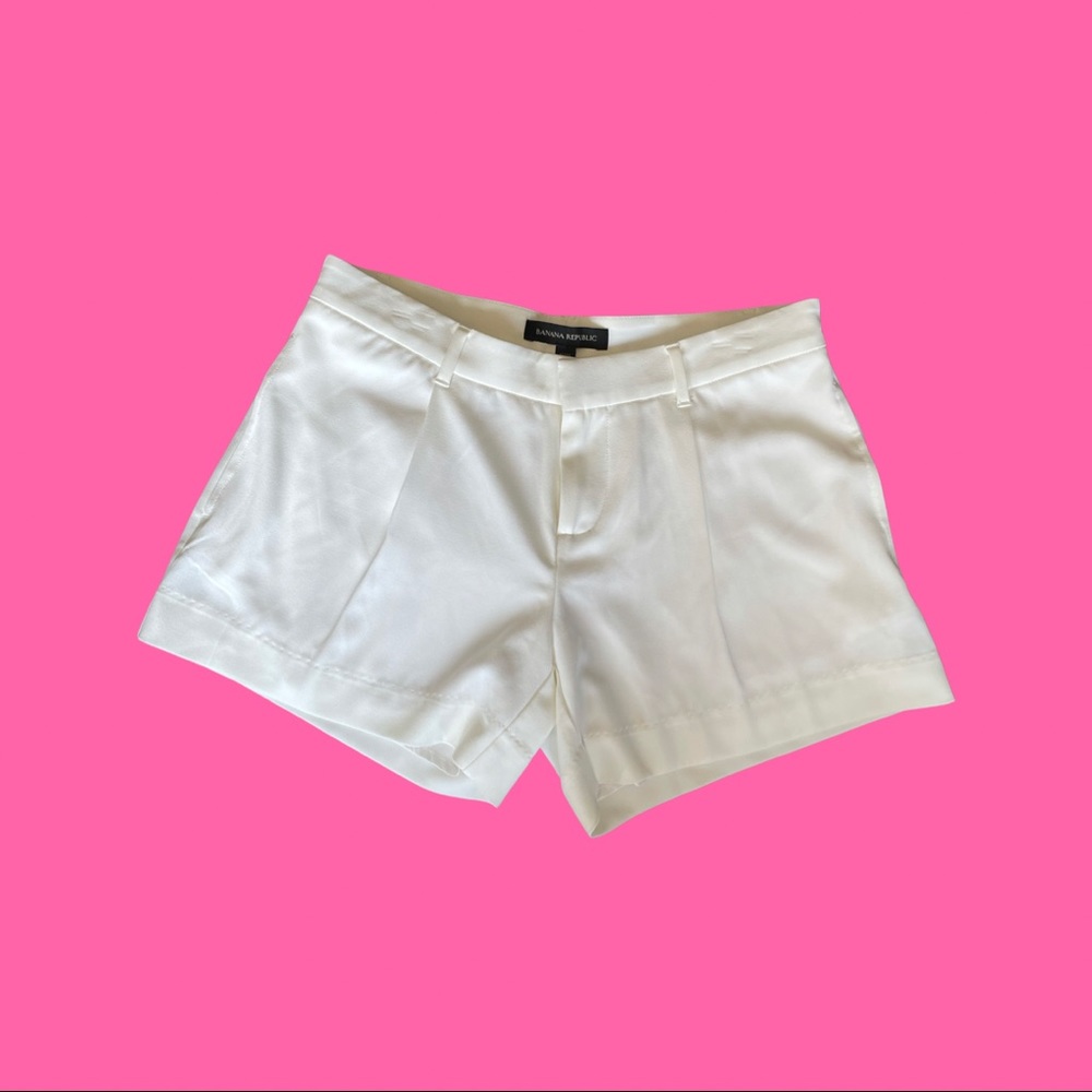 Banana Republic White Shorts NEW with tags